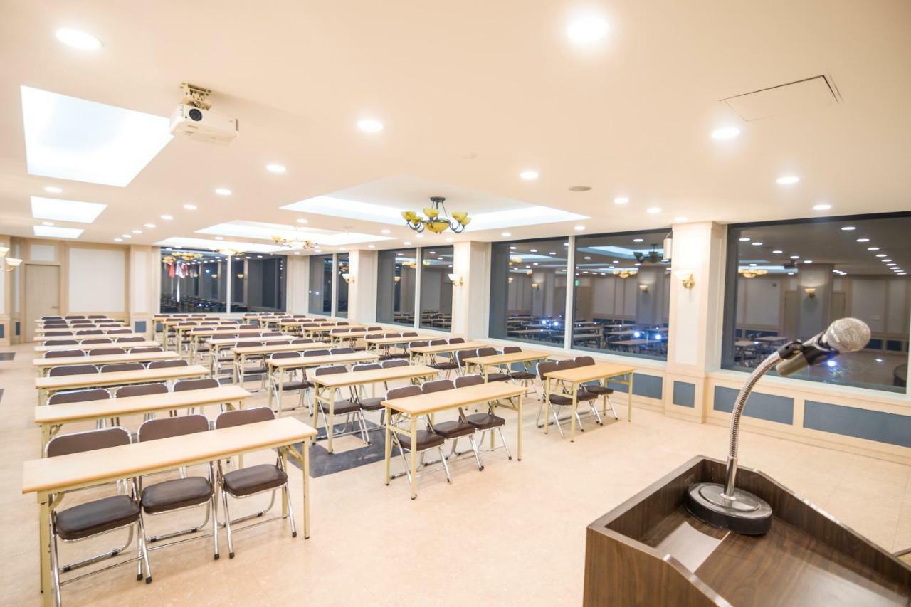 פיאונגצ'אנג Hyundai Elliot Hotel And Resort מראה חיצוני תמונה