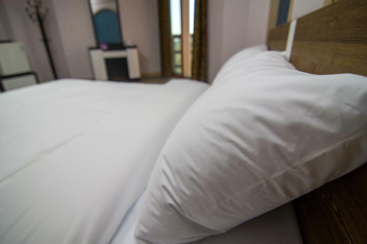 פיאונגצ'אנג Hyundai Elliot Hotel And Resort מראה חיצוני תמונה