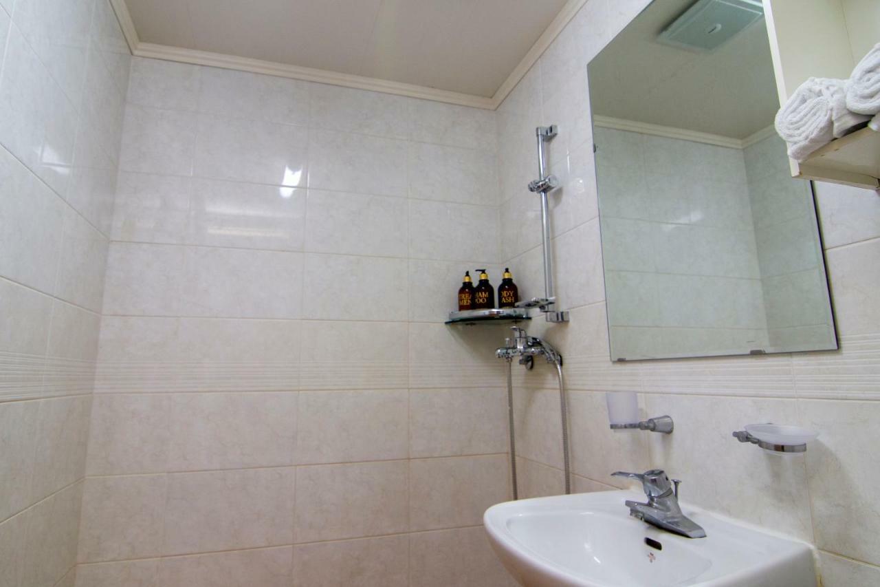 פיאונגצ'אנג Hyundai Elliot Hotel And Resort מראה חיצוני תמונה